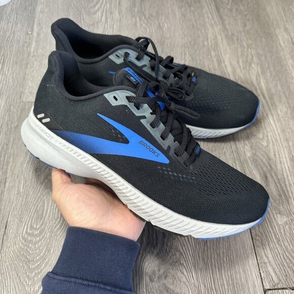 Size 9 - Brooks Launch 8 Black Blue Running Shoe Men SAMPLE